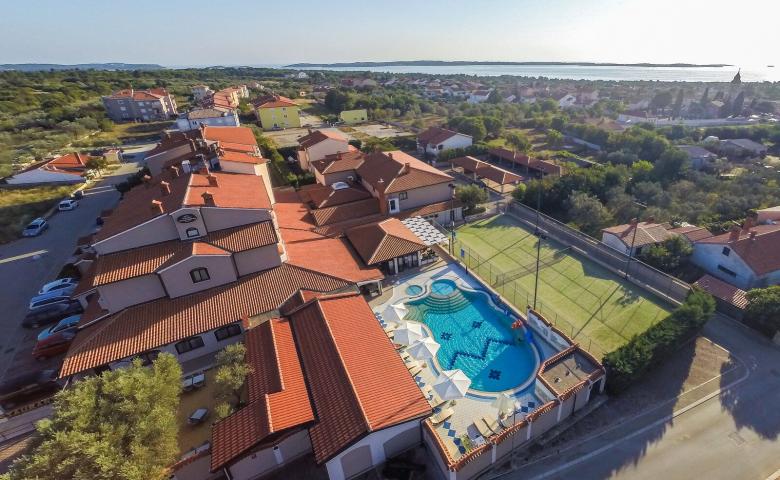 Villa Letan